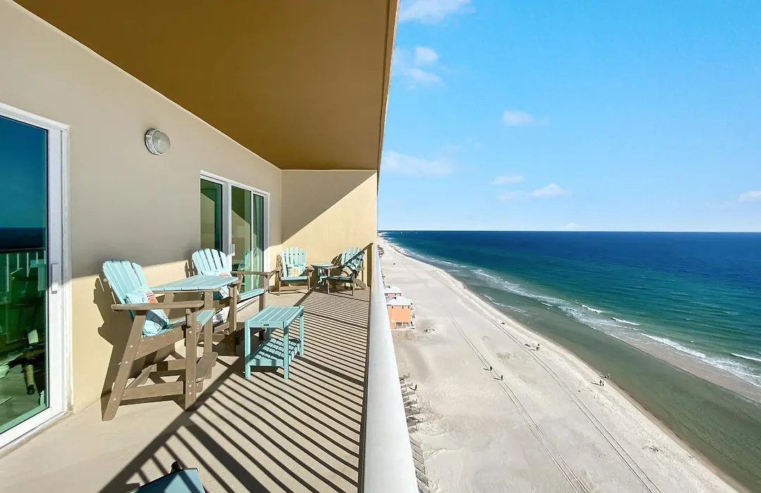 Crystal Shores West 1106-1