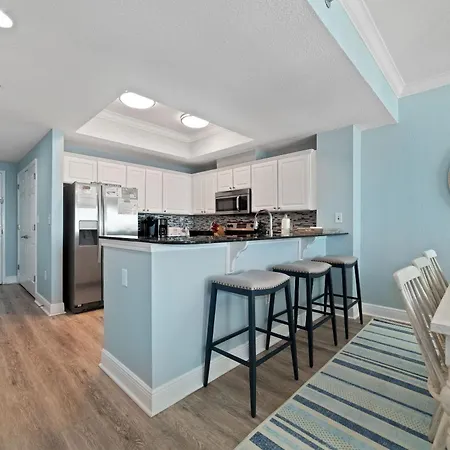Crystal Shores West 1106-2